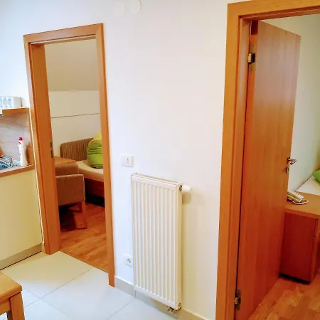 Hotel Garni 3*