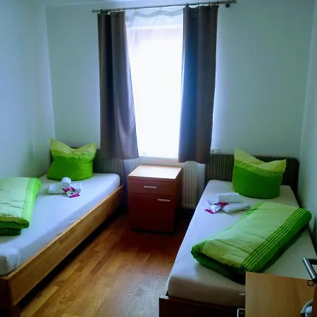 Hotel Garni 3*