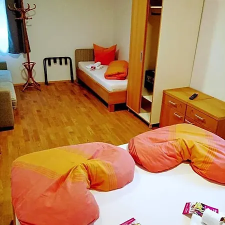 Hotel Garni 3*